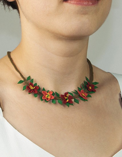Handmade Wild Flower Necklace PGI