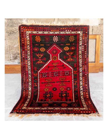 Antique Konya Cihanbeyli Kurdish Carpet 19th Century