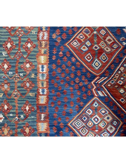 Anatolian Hand Woven Kilim Collection - Loops of Eternity 153 x 163 cm