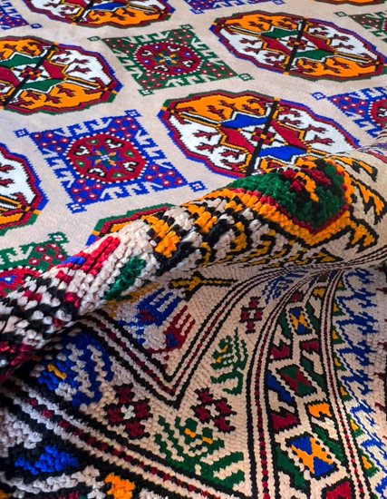 Hand Woven Original Turkmen Tekke Rug 100% Silk 195 x 310 cm