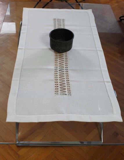 Çınarcık İşi Table Runner (on Silk and Tapestry Fabric) PGI